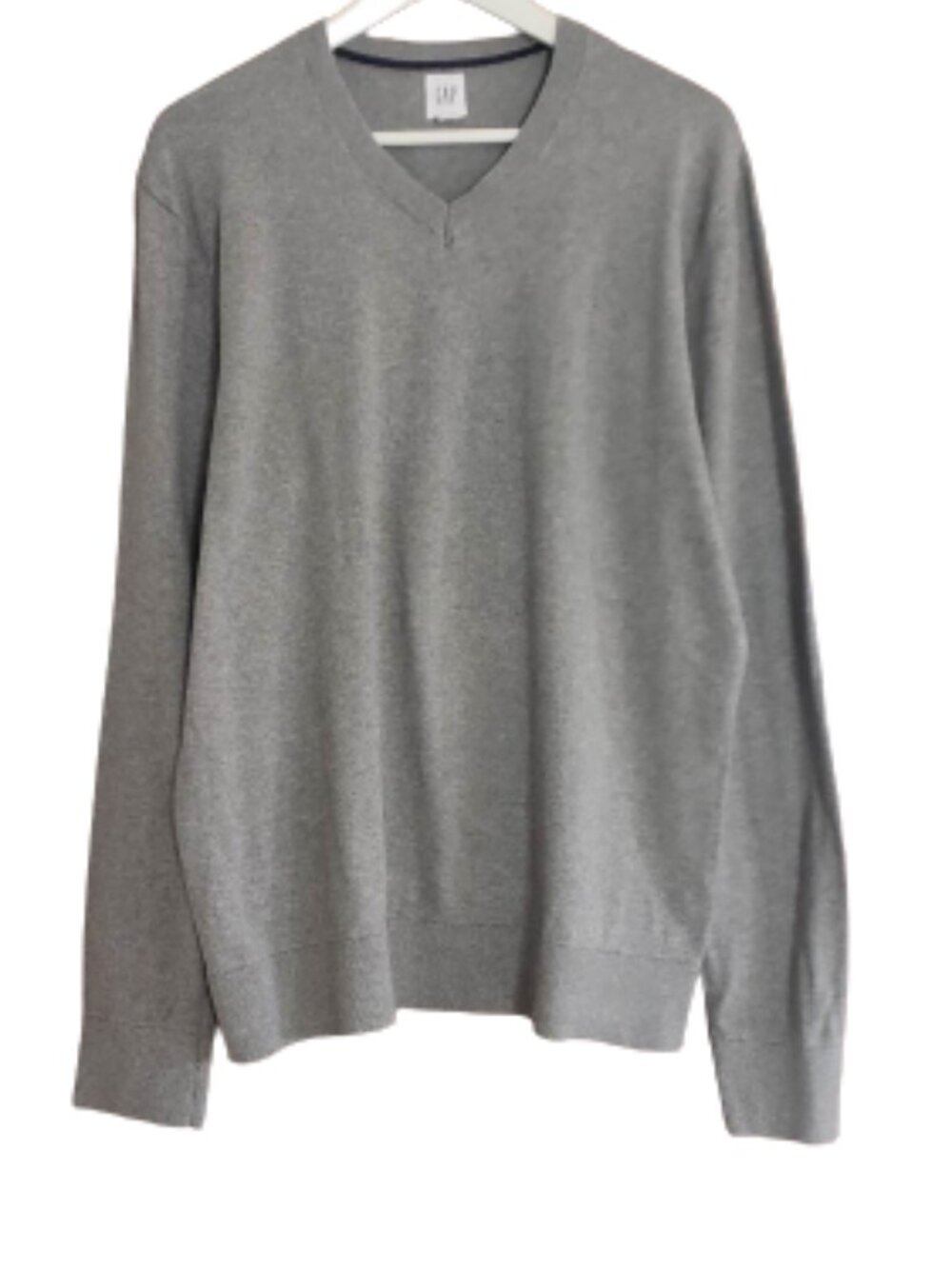 Gap gray 100% cotton v-neck sweater